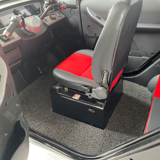 Электротрицикл GreenCamel Шторм (60V 2200W) кабина, понижающая